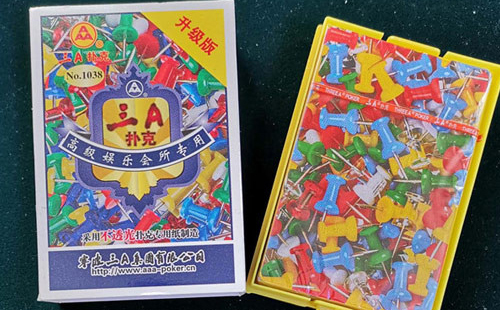 原州扑克批发采购指南与产品质量识别要点解析